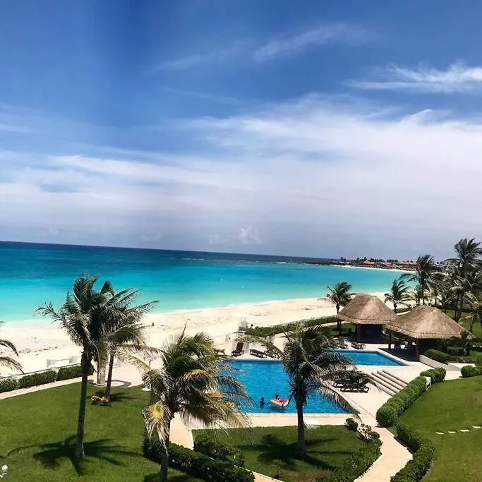 Increible Villa A La Orilla Del Mar Caribe Cancun